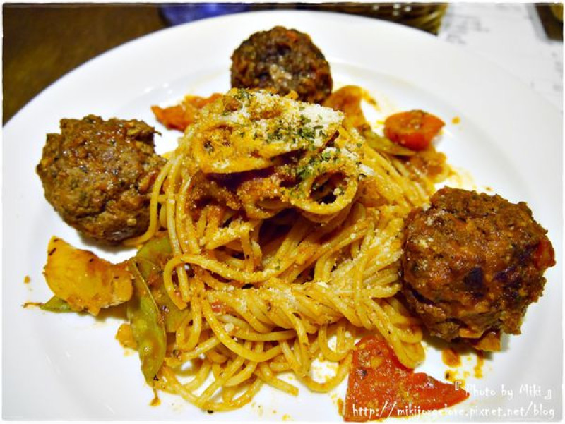 ♥♥♥『高雄食記』來這裡不當澳客的~因為我天生澳克【岡山。天生澳克】