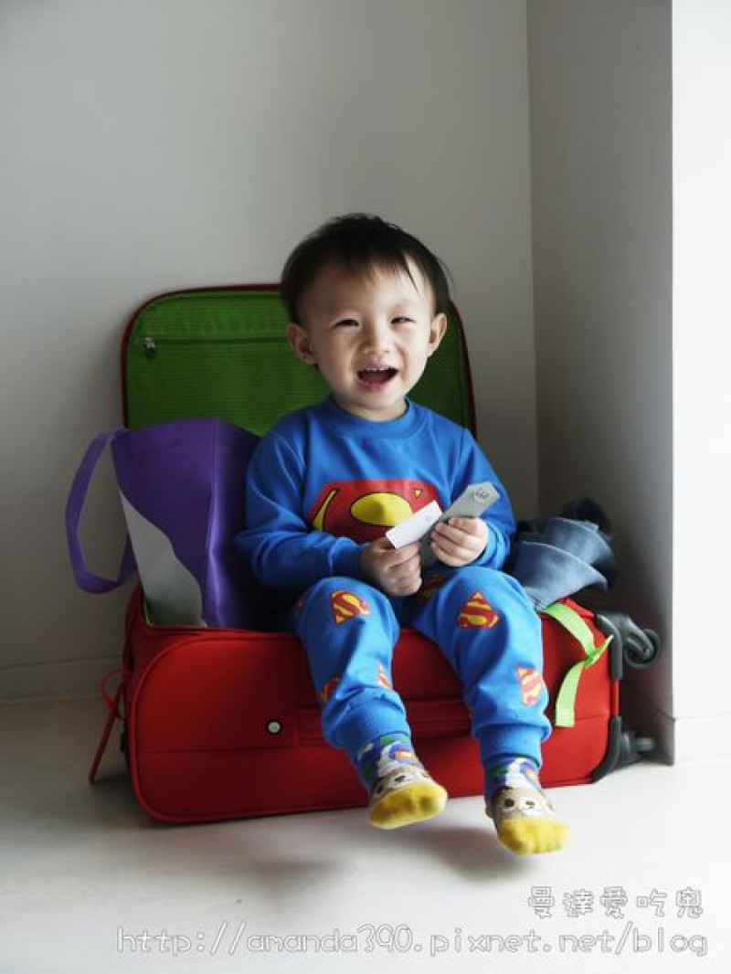 【台南住宿】東區 老爺行旅「開房間文」 ● 房間小到讓人傻眼的另類體驗...  ❤❤