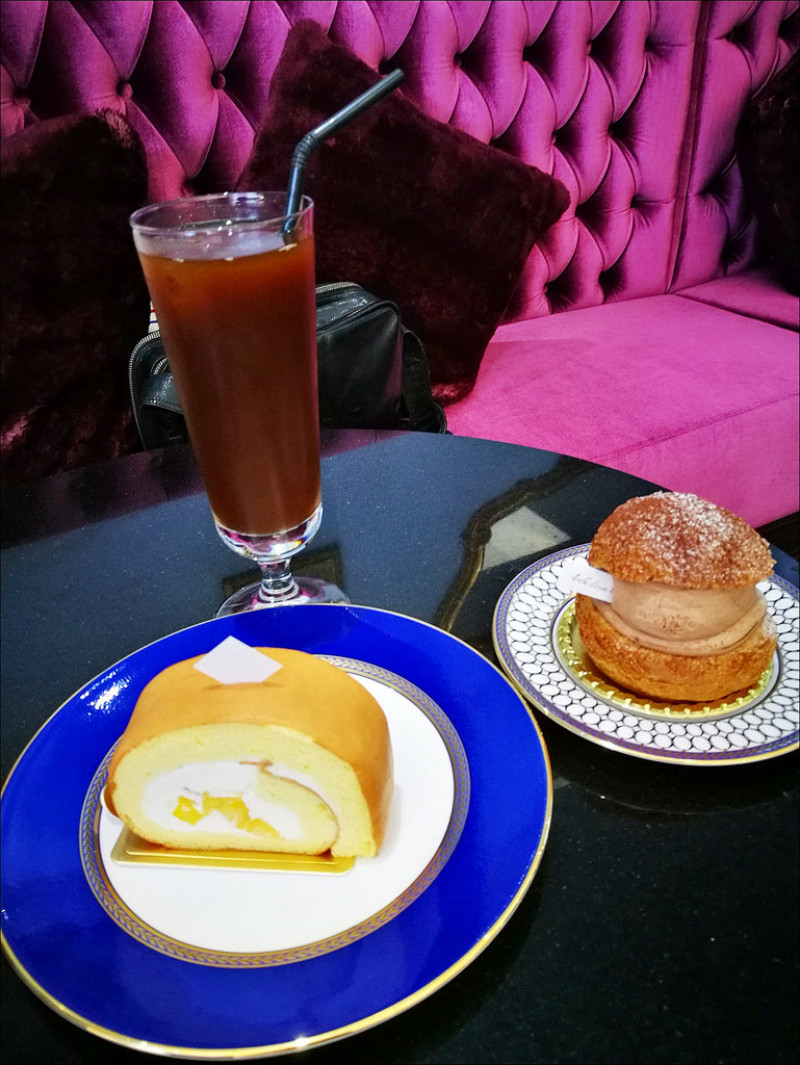 [台中] 山姆安娜 台中國美館下午茶推薦 泡芙大推薦有好吃飲料也好喝