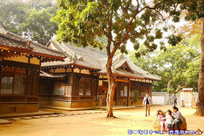 【嘉義旅遊景點】嘉義市史蹟資料館(嘉義公園內)♥像極了來到北國一般，日式建築氛圍~