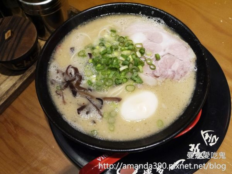 【新竹食記】東區 博多一幸舍豚骨拉麵(關新店) ● 小小聲：不是我的菜... ❤❤