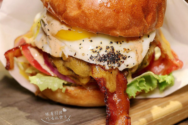 【羽諾食記】『BING繽新美式餐廳』藍帶主廚的超美味漢堡❤信義區美式 捷運市府站 統一時代美食推薦