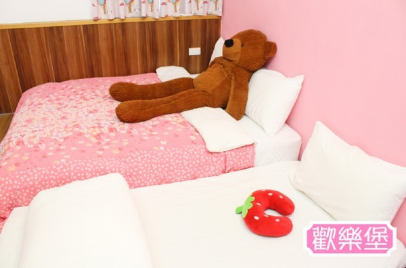 就是要住這間!歡樂堡花蓮親子民宿溜滑梯❤住得安心也放心