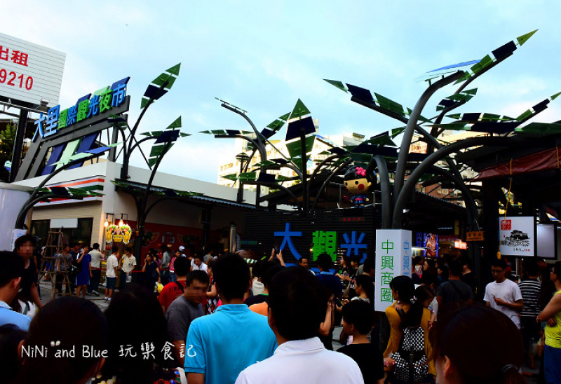 【台中夜市】台中大里國際觀光夜市~集結北中南各大夜市美食小吃，新開幕超夯中，還有五星級廁所