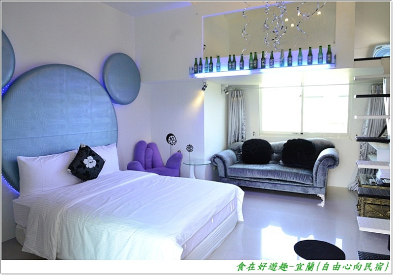 夜店風、酒吧風、希臘風、樓中樓，多種特色房型任挑選的民宿，宜蘭-Love Villa愛度假庭園民宿．自由心向