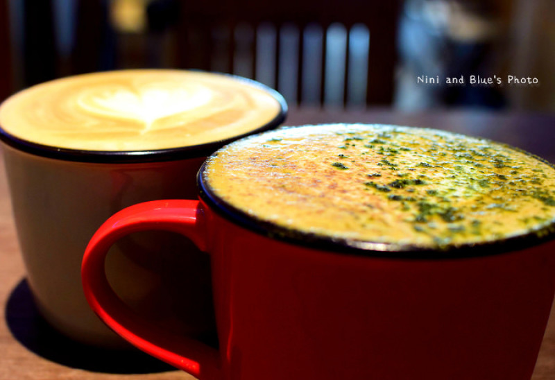 【台中美食】霧峰瑪度咖啡，中正路霧峰郵局正對面小咖啡館，有插座、wifi