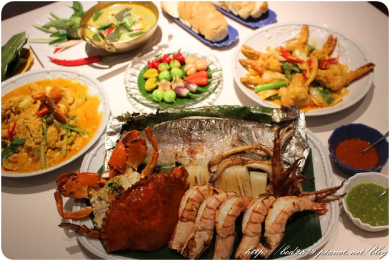 【台北松山】Thai & Thai restaurant－東方文華泰式料理，奢華美味的享受！(小巨蛋美食、台北泰式推薦、邀約)