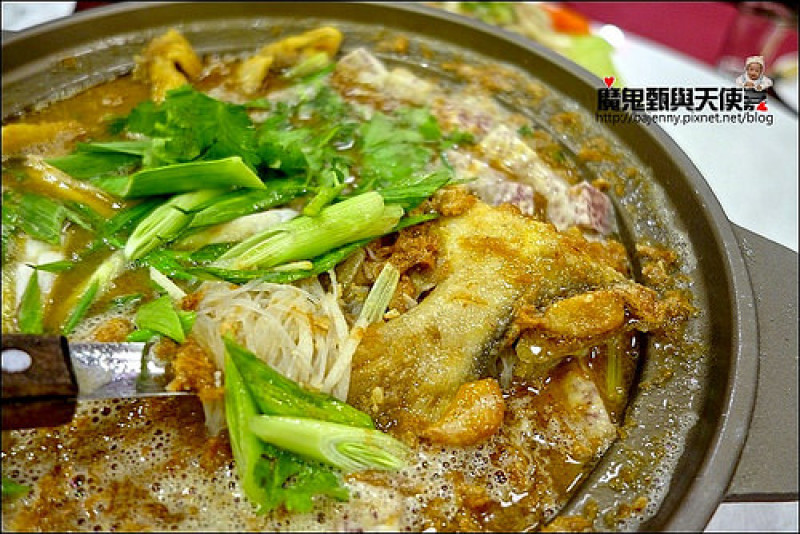 《南投鹿谷美食》山民煮藝料理食堂~入山吃海鮮．往溪頭妖怪村必經之路上．距離內湖國小車程不到10分鐘