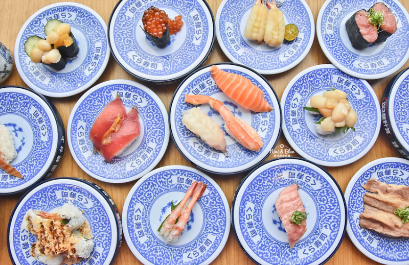 台中壽司| 藏壽司 くら寿司吃迴轉壽司玩扭蛋，抽Switch健身環、AirPods Pro，台中廣三SOGO美食 Nini and Blue 玩樂食記