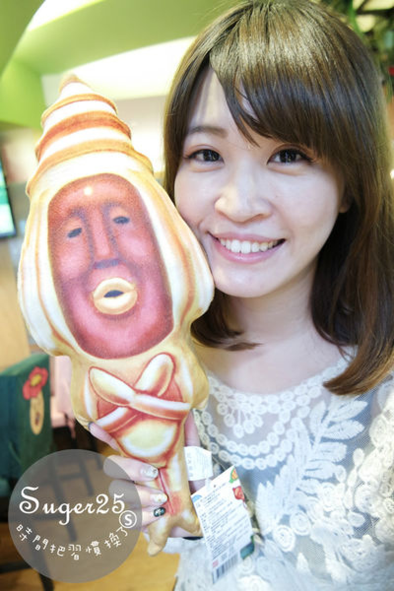 [美食]醜的好可愛~~~~//醜比頭的秘密部屋//好吃好拍好好玩，快來跟可愛的屁桃約會吧!--台北中山店