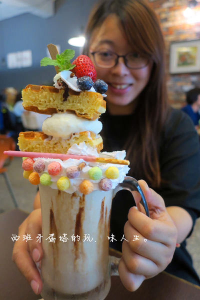 182 Pancake 創意手作鬆餅|全台唯一汽炸鬆餅，獨家12小時的秘密！鬆餅、飲料雙享受，享受甜點無負擔！