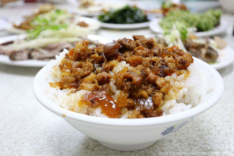 【蘇澳.小吃】蘇澳港小吃 / 驚豔的魯肉飯與美味小菜