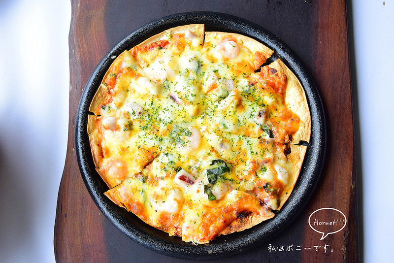 【台中。邦】大黃蜂主題餐廳  台中氣氛又氣派餐廳再一發(附菜單、營業時間等資訊)