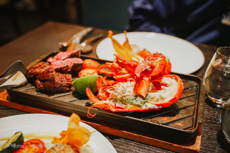 Just Grill ▏晶華酒店首間館外牛排 沙拉自助吧隨你吃到飽。101景觀座位要一個月前訂啊~。捷運市政府站