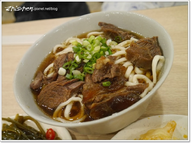建宏牛肉麵.果然經濟實惠