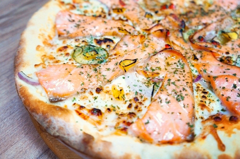 【台北士林區】士林夜市IPIZZA愛披薩，料多美味的純正義式披薩，一吃就上癮！