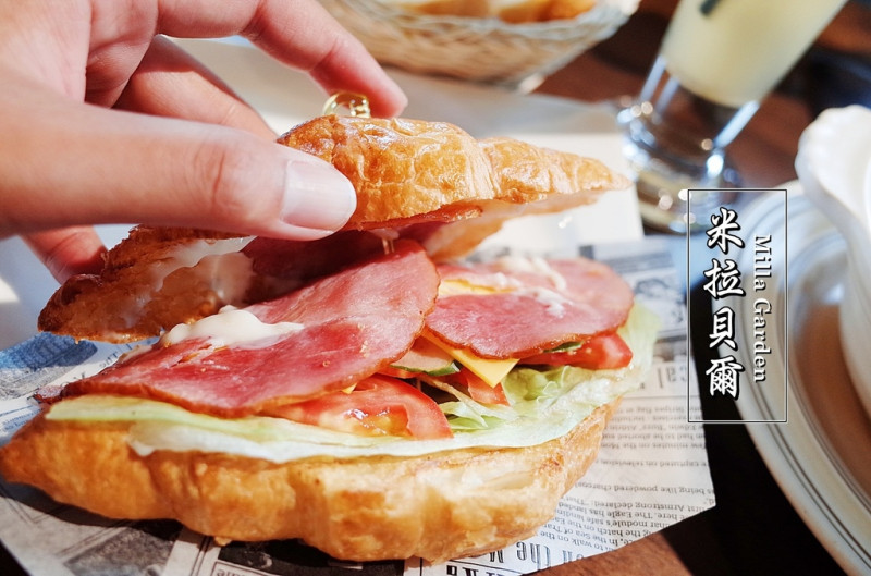 【台南中西區】米拉貝爾：蒜辣鴨胸墨西哥酥餅、西班牙海鮮烤飯、蘋果莫西多大推薦，平價咖啡好喝又實在!