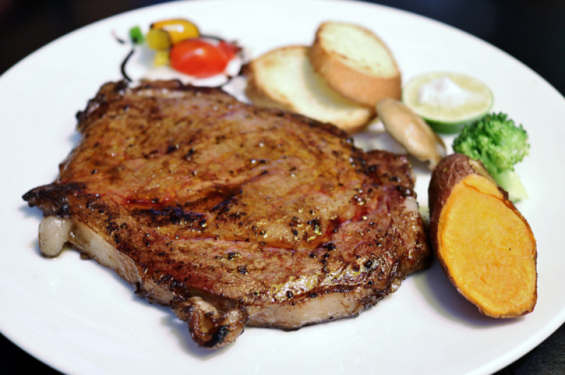 【台北美食】Muse Café 繆思咖啡-『南京三民站』民生社區咖啡廳．包場餐廳