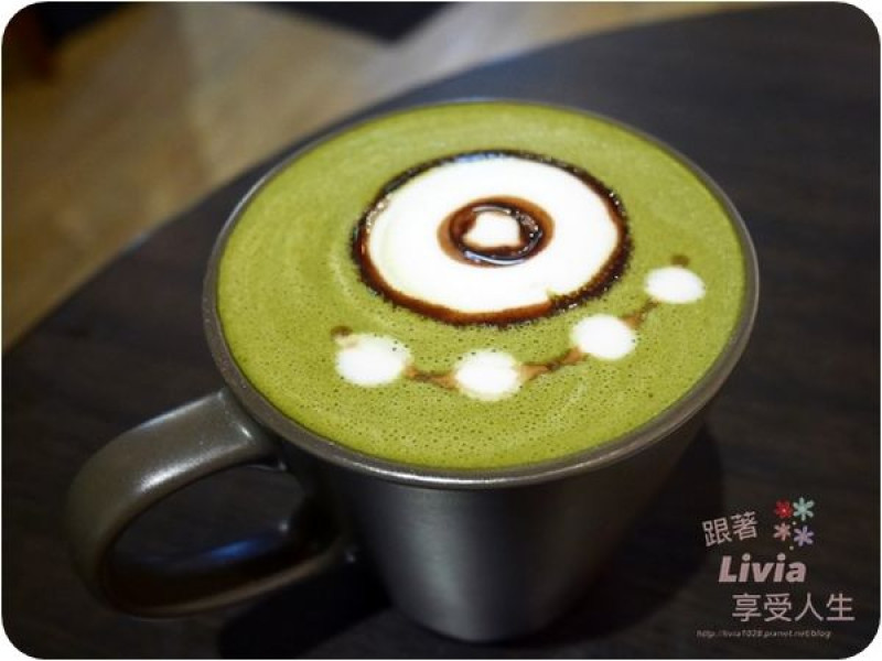 美食。餐廳│ 新北市三重區 菜寮捷運站 三重義大利麵 法米雅咖啡 Famiglia Café 約會/聚會好選擇 三重餐廳推薦 ❤跟著Livia享受人生❤