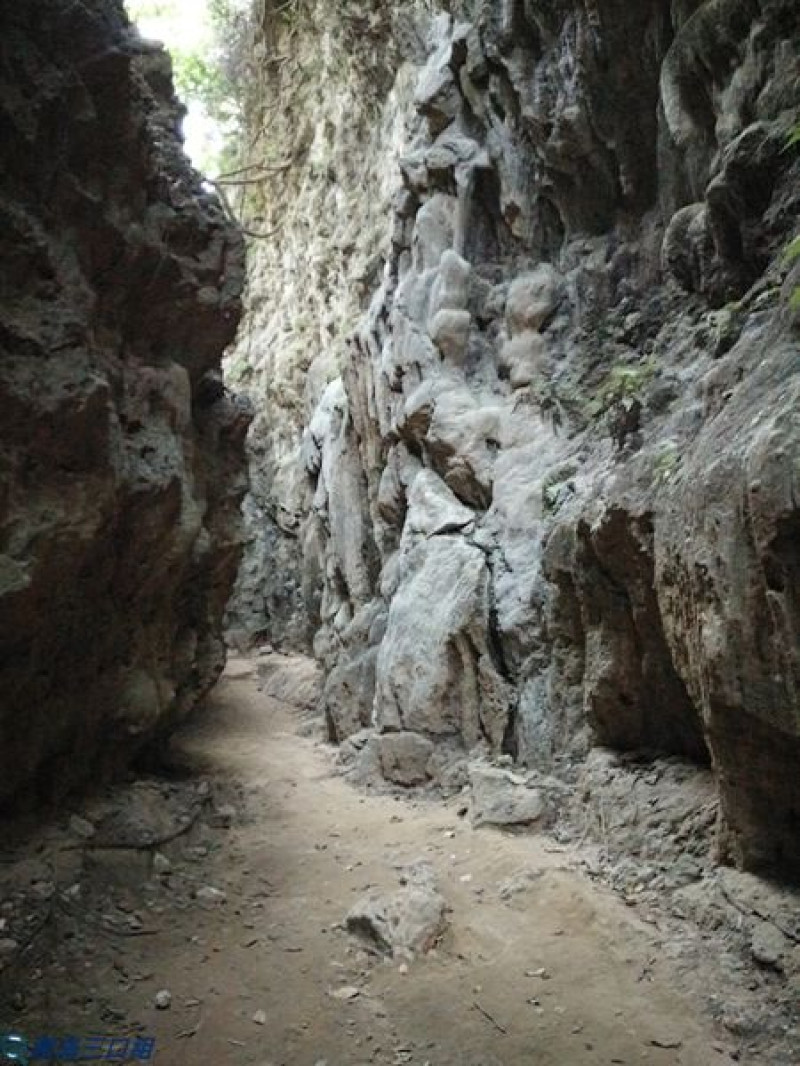 【遊記】高雄田寮_一線天@看大自然的鬼斧神工 來一場石灰岩的奇妙探險