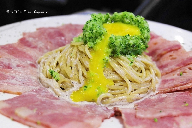 [屏東]FrenchWindows 琺蘭綺瑥朵茶餐館(屏東太平洋百貨．誠品旗艦館)-高規格的饗宴，六星級的服務!!!