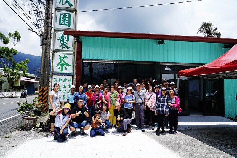 【台灣，高雄，六龜】高雄一日農夫體驗趣Happy Farmer，一日農夫之學茶/品茶/真吃茶。（欣園制茶、陽光食堂、六龜陽光綠地水世界露營區、清波愛玉園、六龜大佛）
