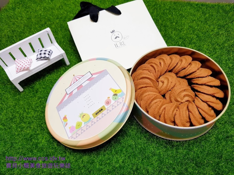 [食]國王你好 香醇濃郁的手工曲奇 咖啡拿鐵，濃郁奶香 讓你一吃就愛上它 獨特可愛小鐵盒設計 送禮自用相宜