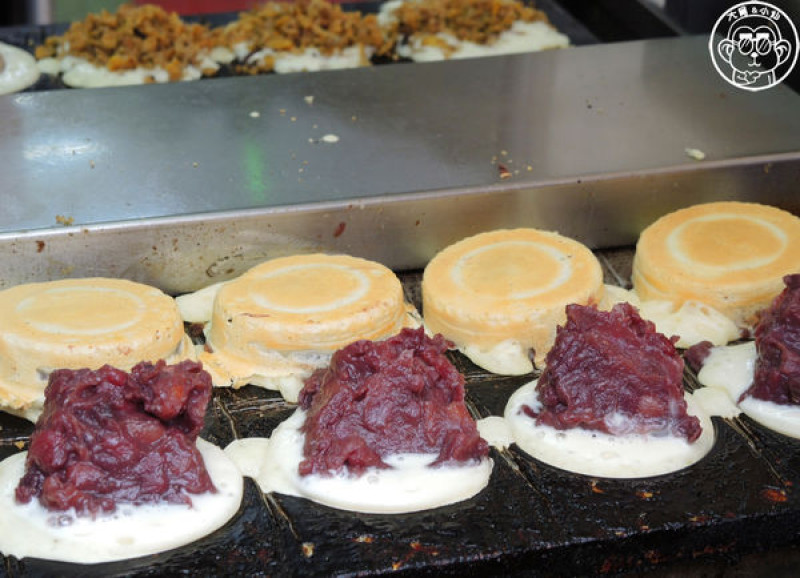 呷飽祙【新北三重･萬丹紅豆餅】紅豆生南國        
      