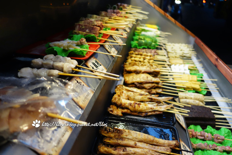 【食記】中和 焦糖楓日式無烟撒粉串燒中和自立店 特調漢方 烤素食超優秀