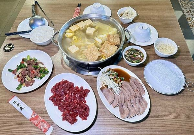 [高雄美食] 牛老大涮牛肉-高雄二店 米其林必比登推介溫體牛火鍋 #高雄前金區美食 @蛋寶趴趴go