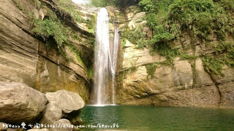 ★嘉義大埔★【青雲瀑布】彷彿是手牽手的情人瀑布。