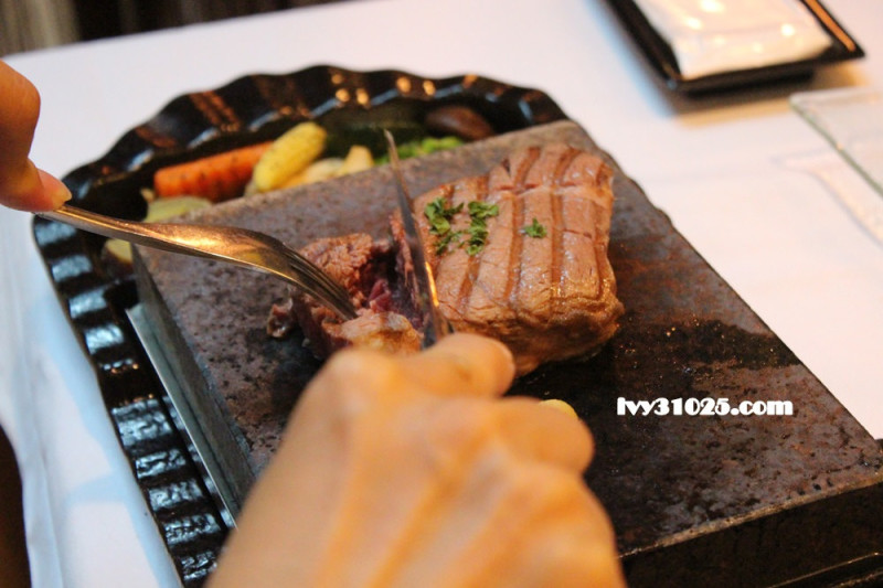 覓奇頂級料理 - 專屬我們悠閒的中午用餐時間[高雄美食]