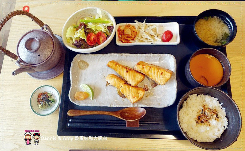 《新竹公園路日本料理》Toro將丼定食堂 餐券自動販賣機點餐自己來 日式定食推薦︱新開幕菜單分享。免服務費~新竹假日花市附近（附影片）