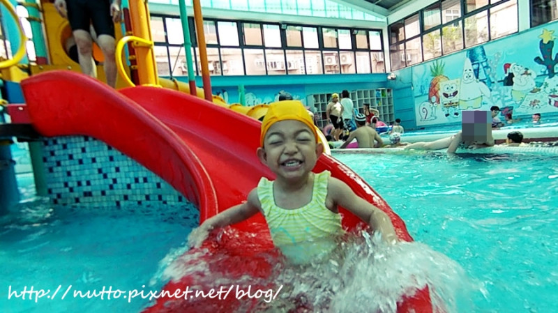玩瘋夏日 - 新天地游泳會館！