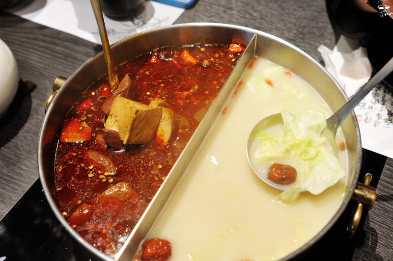 [台中好吃]老豆府麻辣鍋＆白玉養生鍋，雙漿彈牙好口味，麻辣暖身後，冬瓜檸檬好降火！