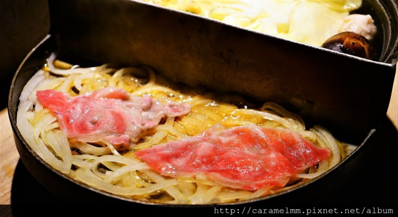 【苗栗頭份】湯二木精緻鍋物 必點鍋井燒 燒烤結合火鍋 一鍋二吃 附餐、飲料、冰品、甜點無限供應 苗栗火鍋推薦/尚順美食