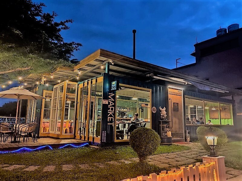 桃園中壢-塩way義式餐坊/崁頂路貨櫃屋餐廳 - 潔絲蜜愛生活