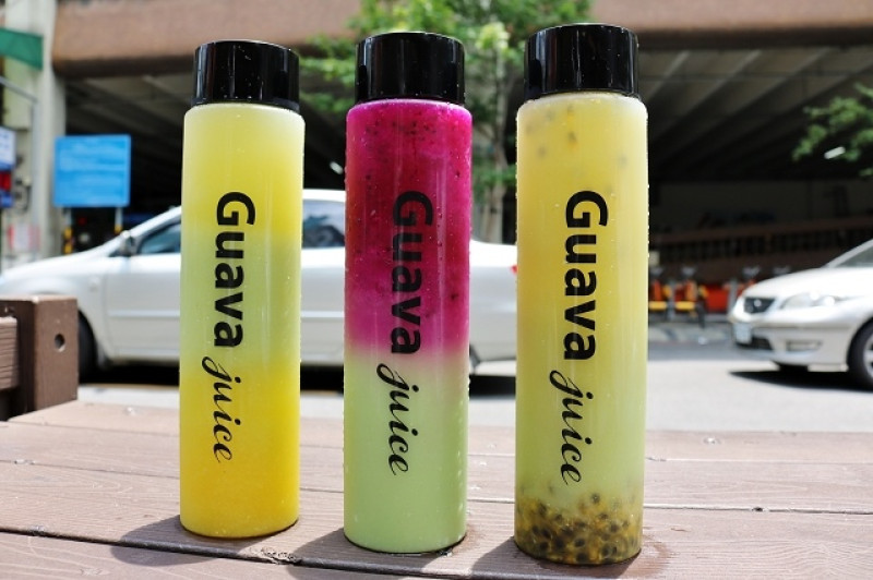 【台北美食】Guava juice芭樂芭（西門店）-『西門站』夯！美麗漸層果汁
