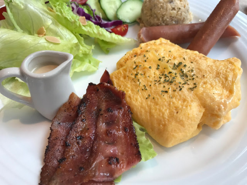 [食記] 新竹。築咖啡。在玻璃公園美景中吃早午餐