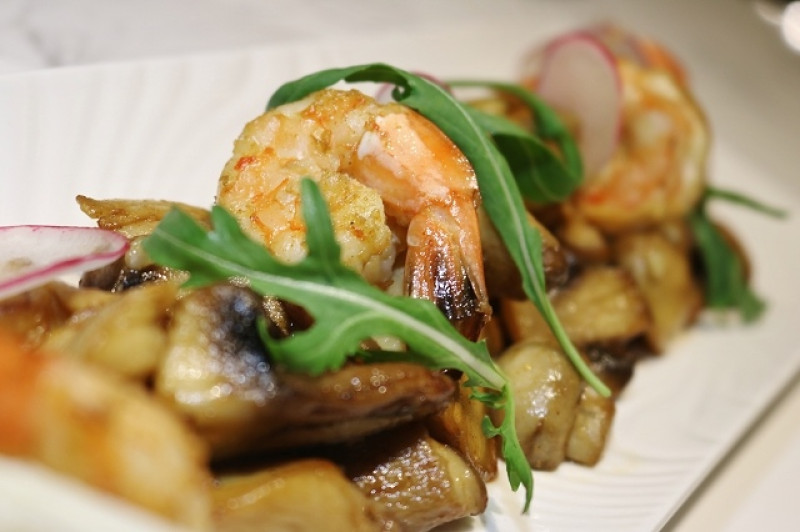 【台北美食】Double Red Café-『港墘站』內湖歐式南洋風料理．內科美食推薦