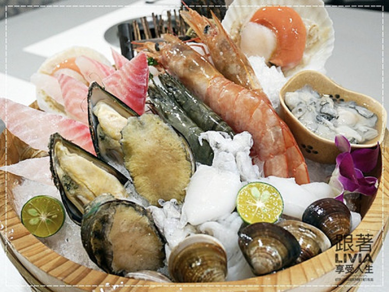美食。餐廳│ 新北市板橋區 亞東醫院捷運站 板橋火鍋 樂聚鍋物 海陸火鍋/小火鍋 ❤跟著Livia享受人生❤