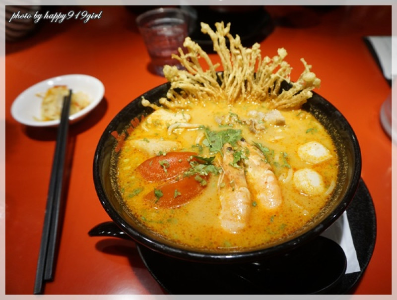 [台北]微風南京。瓦城平價新品牌★大心 新泰式麵食VERY THAI NOODLES