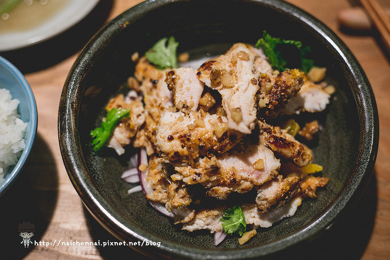 深夜的灶咖家常美食。大食、小吃都可以選擇的。俺俺灶咖煮呷