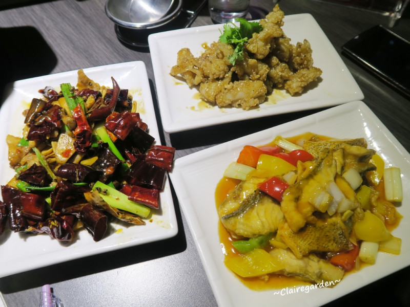 [體驗團]台北 捷運公館站 鼎太極麻辣火鍋(原:逗鼎頂級麻辣火鍋) 超大雙人肉盤&熱炒也意外好吃