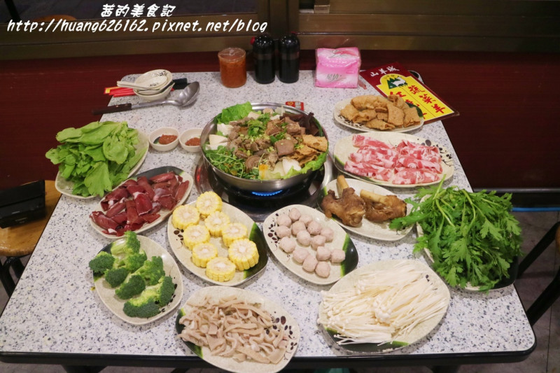 【新北蘆洲區】★蘆洲羊肉爐『山羊城全羊館羊肉爐(蘆洲三民店)』平價/消夜/捷運蘆洲站