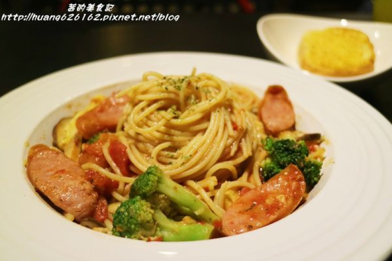 【新北板橋區】板橋早午餐『翁林林 Café』新埔下午茶/義大利麵/燉飯/咖啡 近新埔捷運3號出口