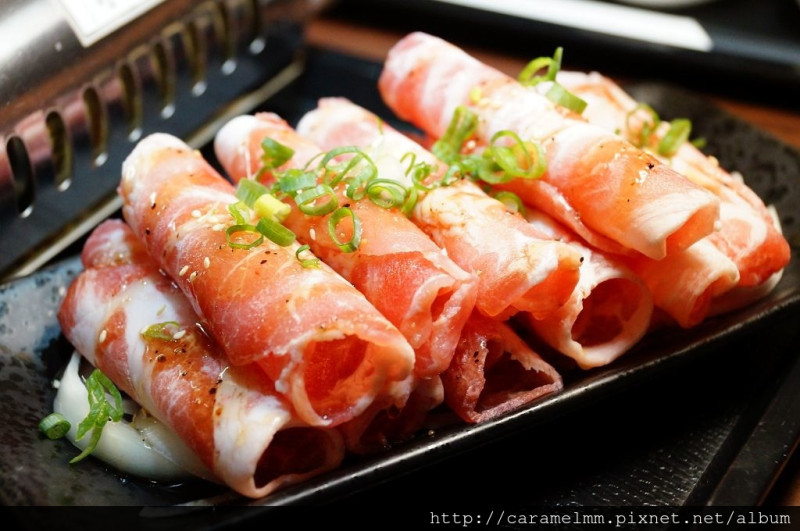 【台北松山】集客人間茶館（東興店）古色古香江南林園風 新推菜單 韓式銅盤烤肉 24小時營業 約會、聚餐、桌遊好處所  東興路/八德路/南京三民捷運站