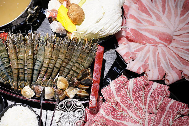 【新莊美食】湯正黑潮｜｜新泰路｜海鮮火鍋｜新莊火鍋｜新莊美食