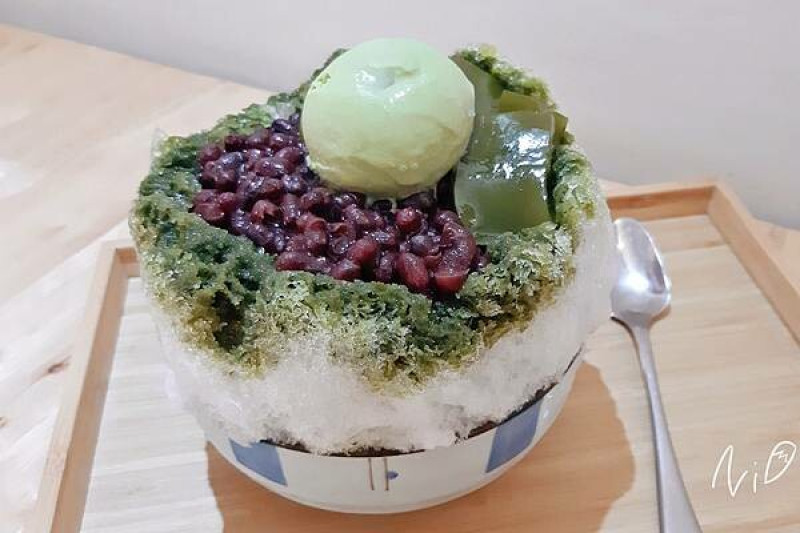 [台南善化]仙玉かき氷屋。宇治金時冰淇淋刨冰。藍色夏季祭典刨冰。