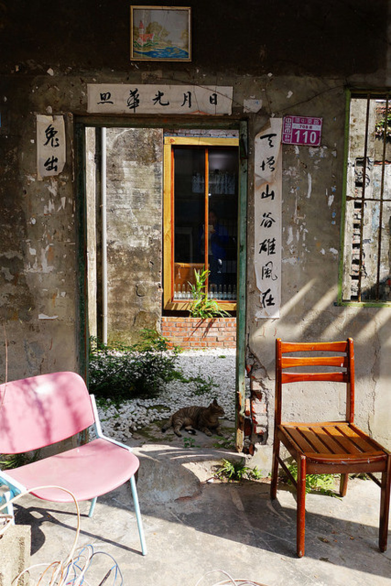 【台灣，中壢】宛如尋寶方能有機會巧遇；下午茶在中原大學附近癈墟中的甜點店，大觀×小弄。
